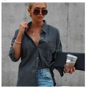 NWT VICI Tate Cotton Blend Button Up